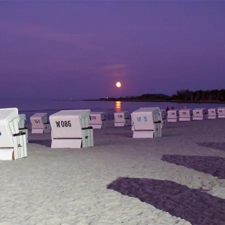 Holiday home Ostseewind - Abc583 *